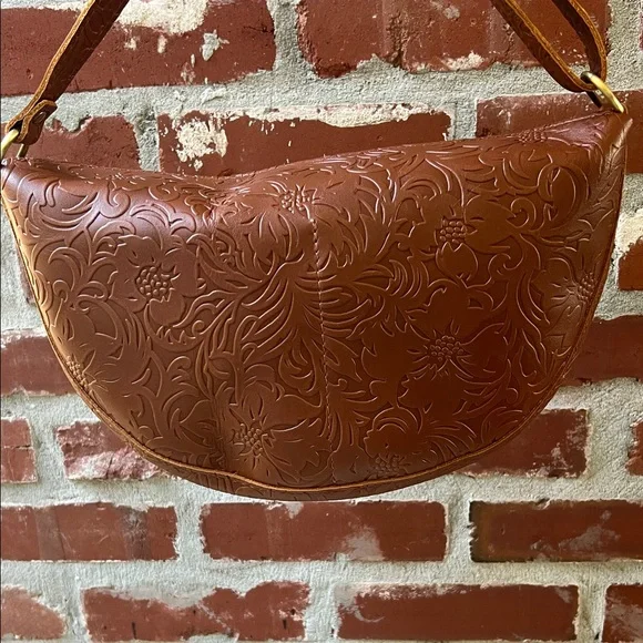 Portland Leather Goods Large Koala Bag in Meadow - Picture 2 of 11